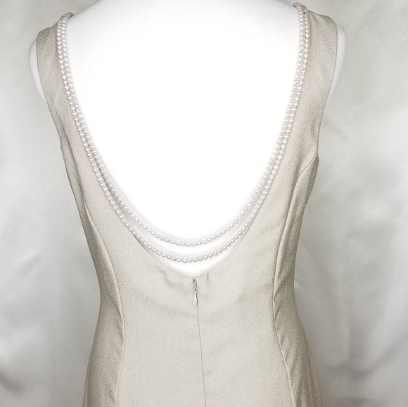 Vintage WATTERS & WATTERS Pearl Gray Formal Dress - Picture 4 of 6